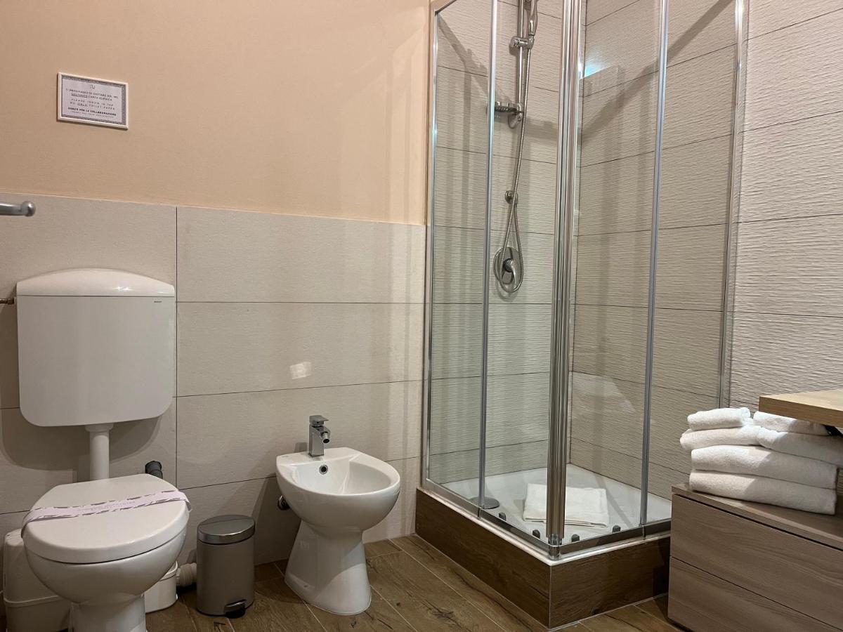I Quattru Vuci Rooms Palermo Luaran gambar