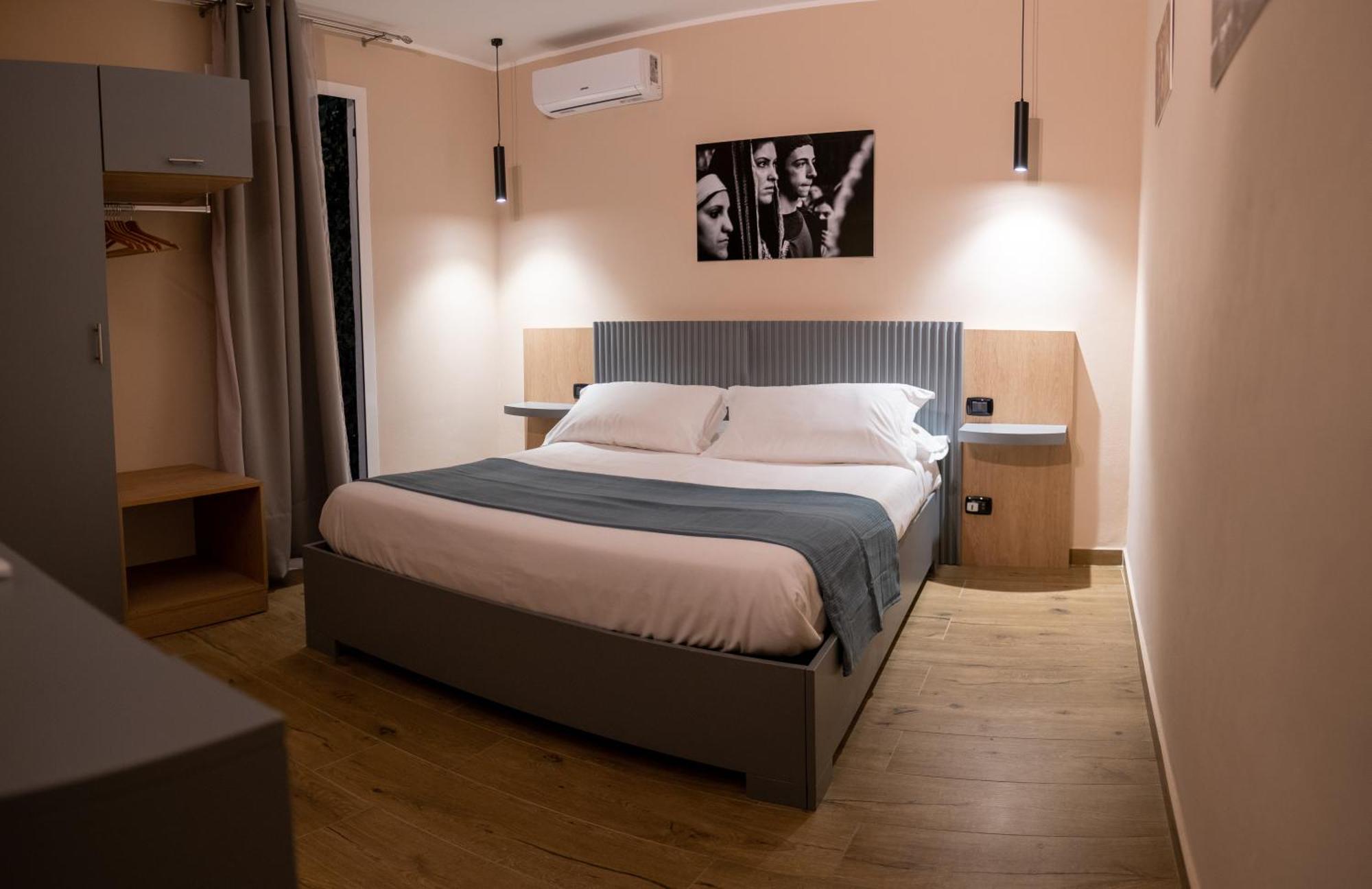 I Quattru Vuci Rooms Palermo Luaran gambar